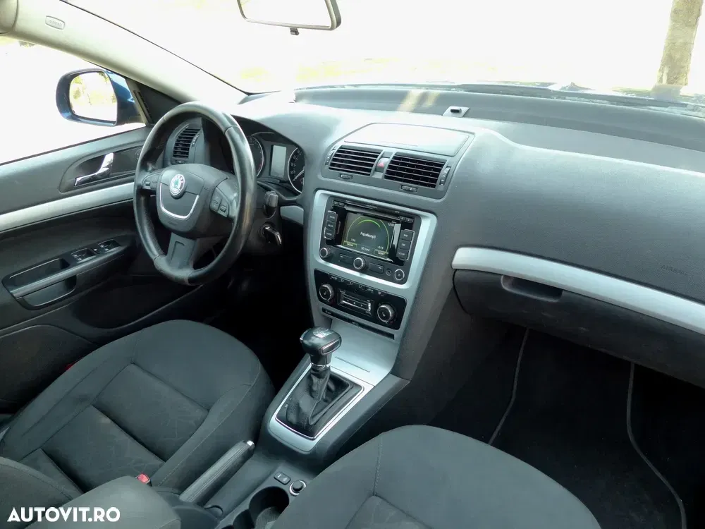 Škoda Octavia 2.0 TDI Drive DSG — imagine 6