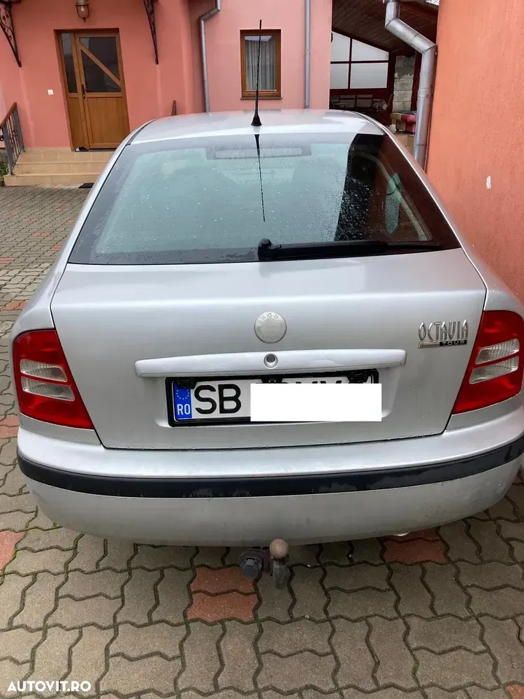 Škoda Octavia II Tour 1.9TDI — imagine 4