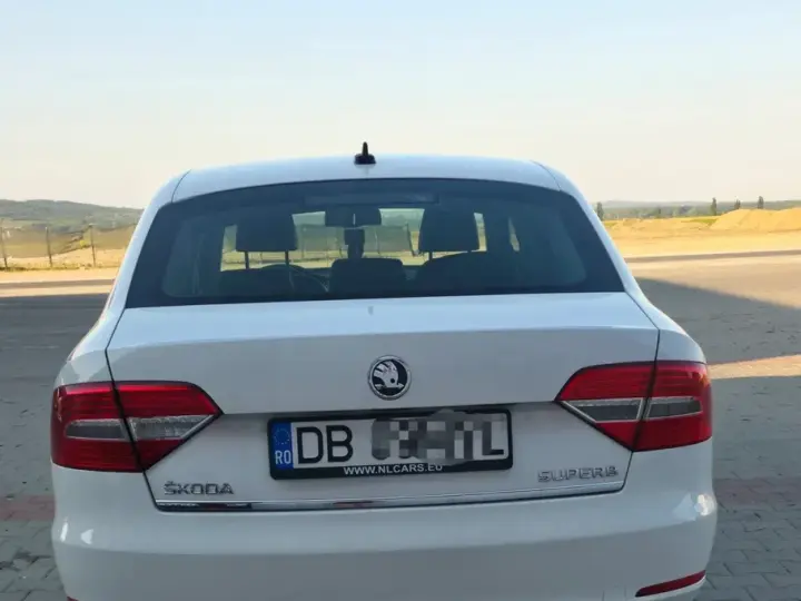 Škoda Superb 2.0 TDI Elegance DSG