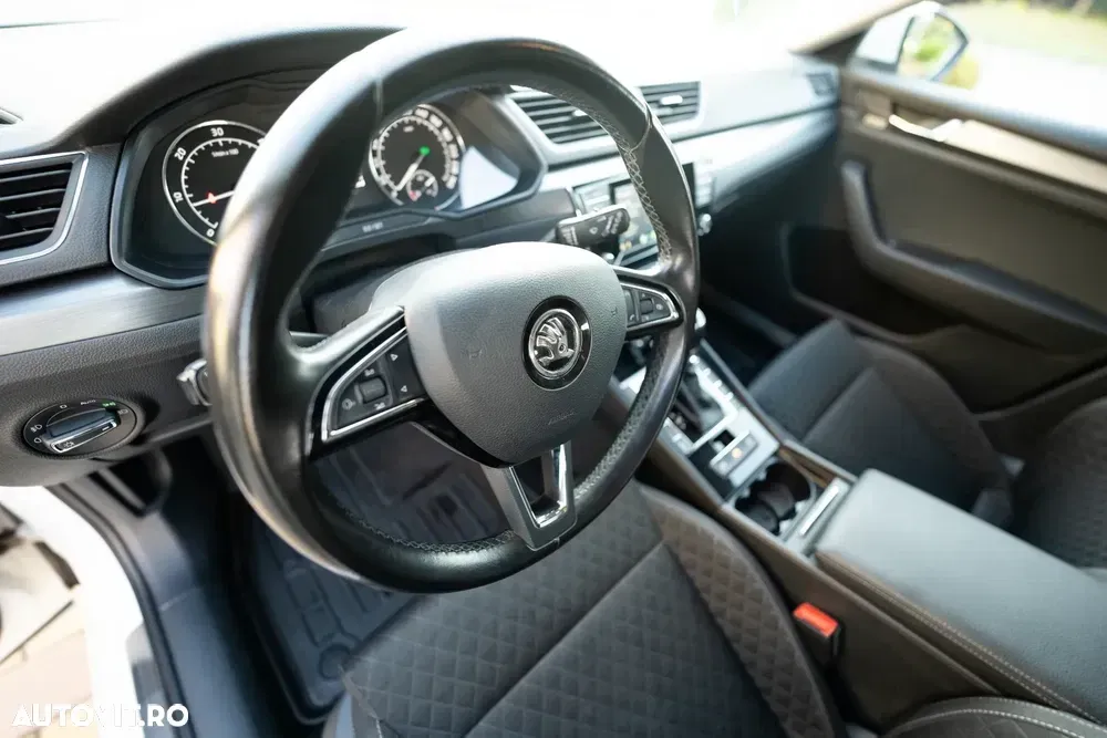 Škoda Superb III 2.0 TDI DSG Ambition — imagine 6