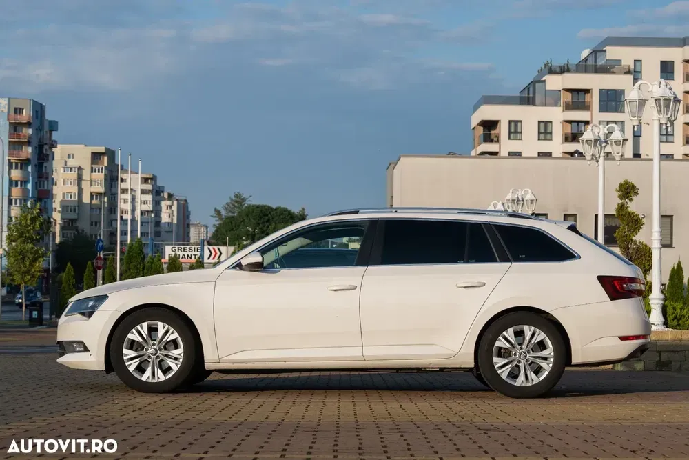 Škoda Superb III 2.0 TDI DSG Ambition — imagine 5
