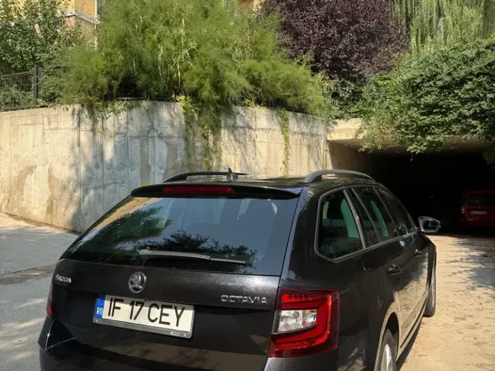 Škoda Octavia IV 1.5 TSI DSG MHEV Ambition