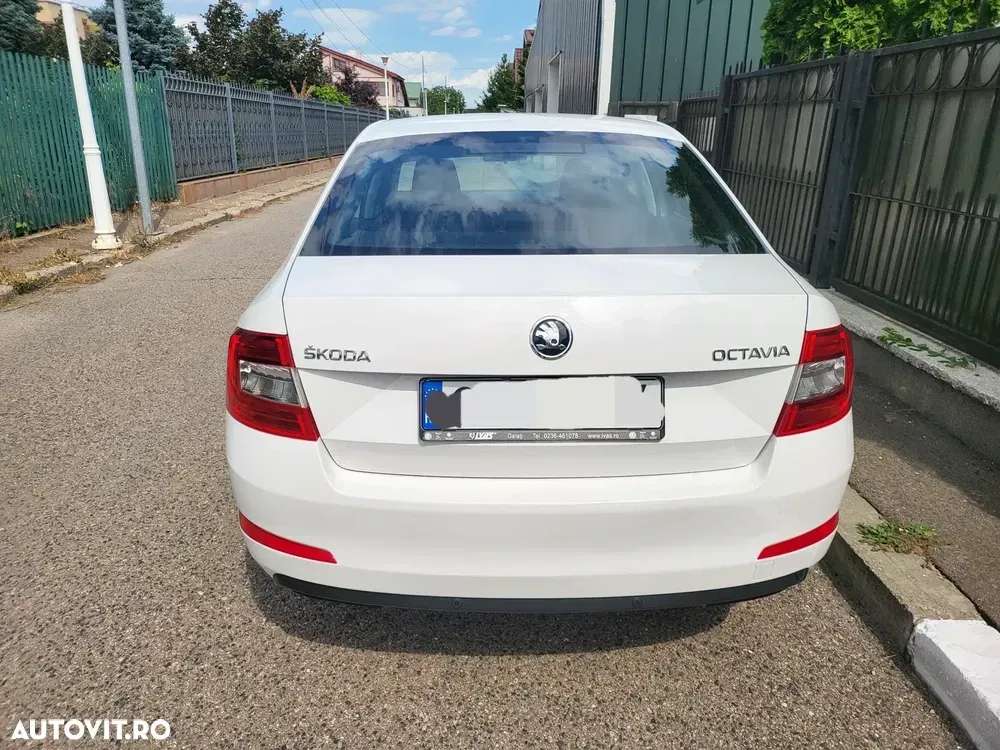 Škoda Octavia III 1.6 TDI Active — imagine 4