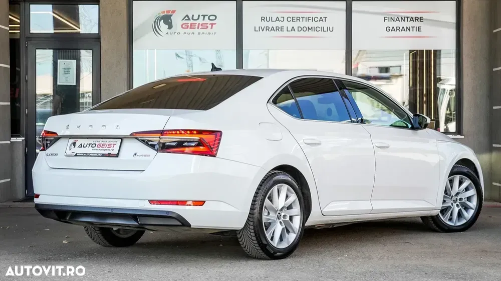 Škoda Superb III 2.0 TDI DSG Ambition — imagine 6
