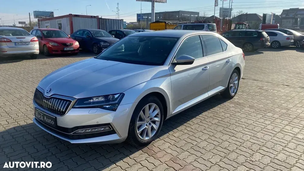 Škoda Superb III 1.4 TSI PHEV Ambition — imagine 2