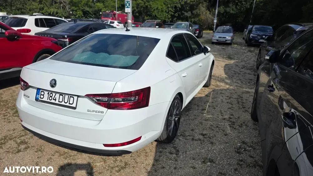 Škoda Superb III 2.0 TDI DSG Laurin & Klement — imagine 3