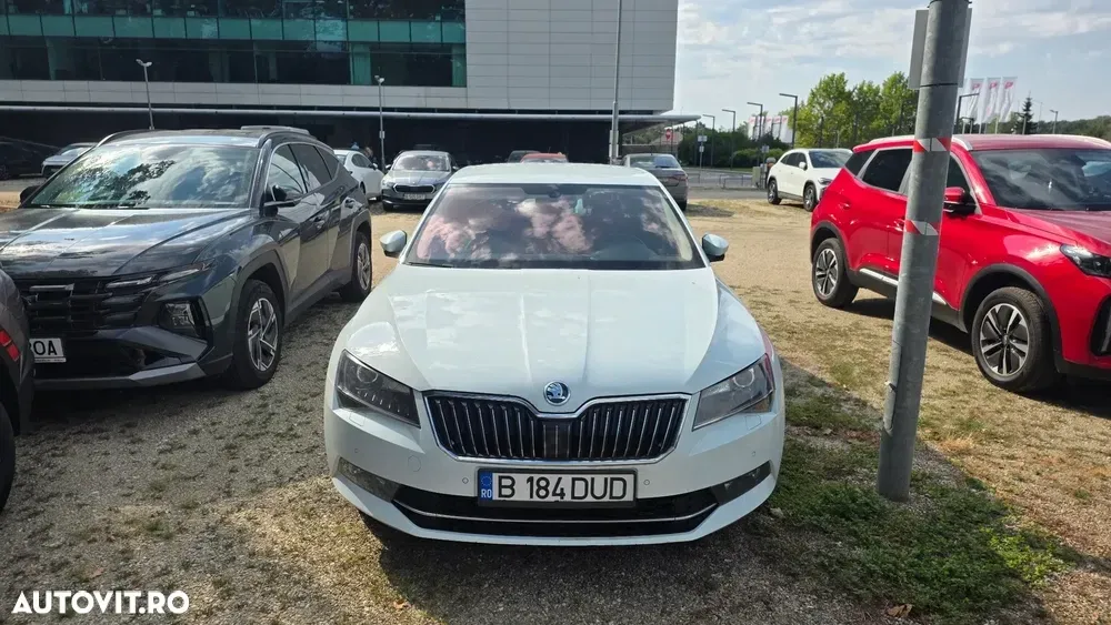 Škoda Superb III 2.0 TDI DSG Laurin & Klement — imagine 2