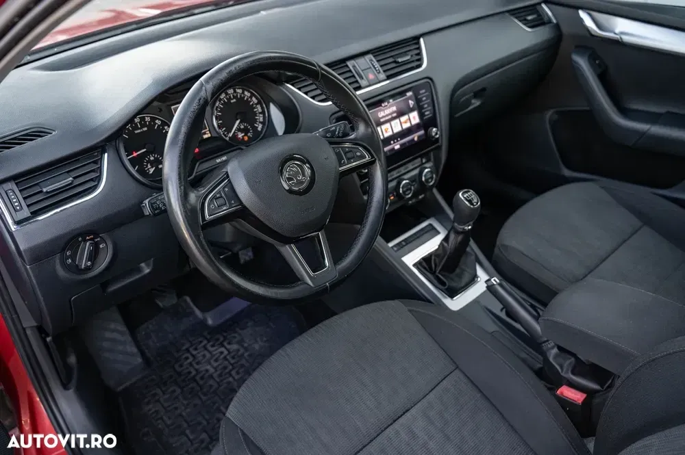 Škoda Octavia III 1.6 TDI DPF Elegance — imagine 5