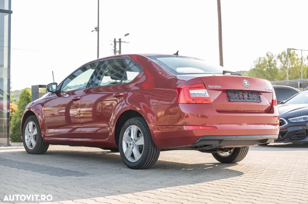 Škoda Octavia III 1.6 TDI DPF Elegance — imagine 4
