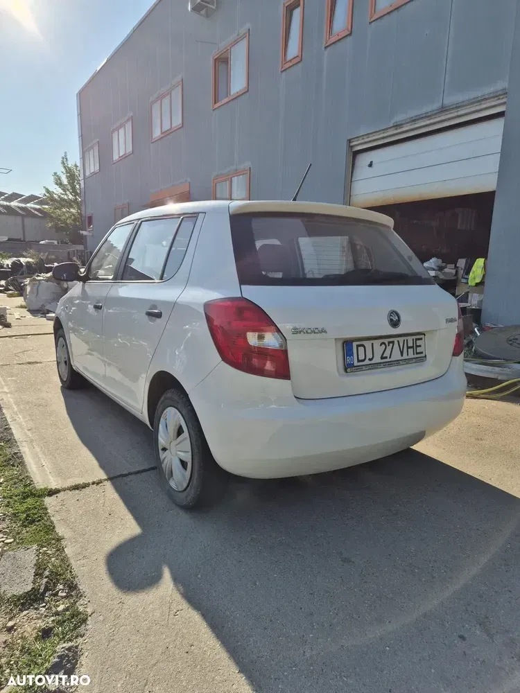 Škoda Fabia II 1.2 HTP Active — imagine 5