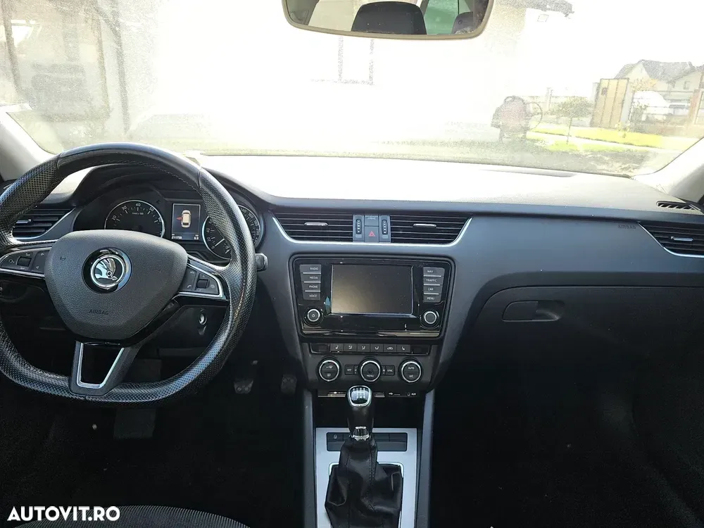 Škoda Octavia III 1.0 TSI Ambition — imagine 4