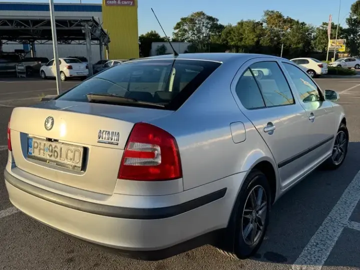 Škoda Octavia II 1.6 MPI Classic Aut.