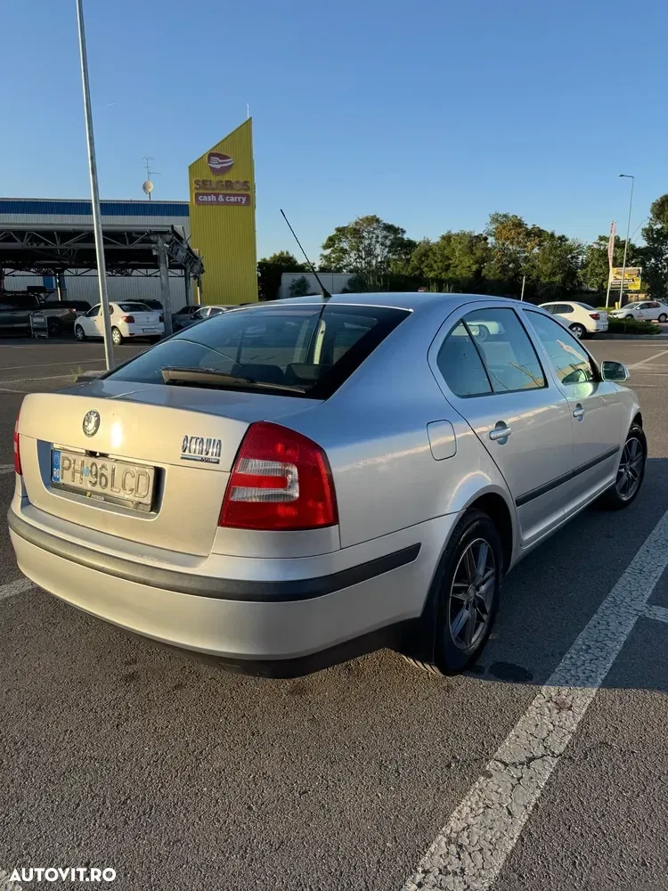 Škoda Octavia II 1.6 MPI Classic Aut. — imagine 6