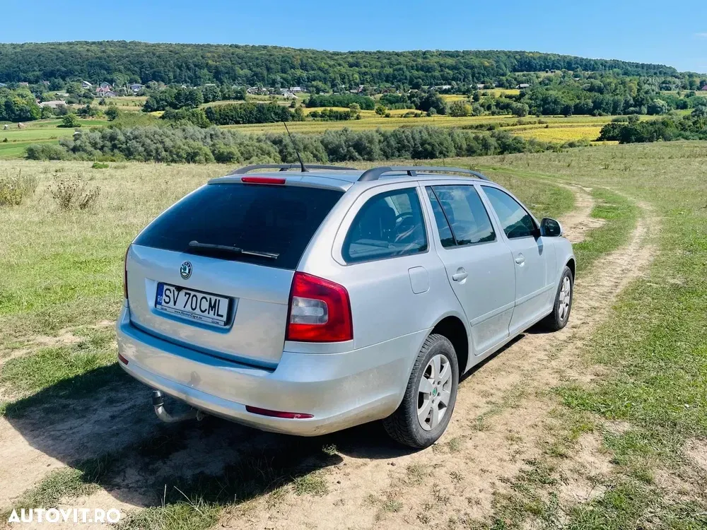 Škoda Octavia II 1.6 TDI DPF Ambiente — imagine 2