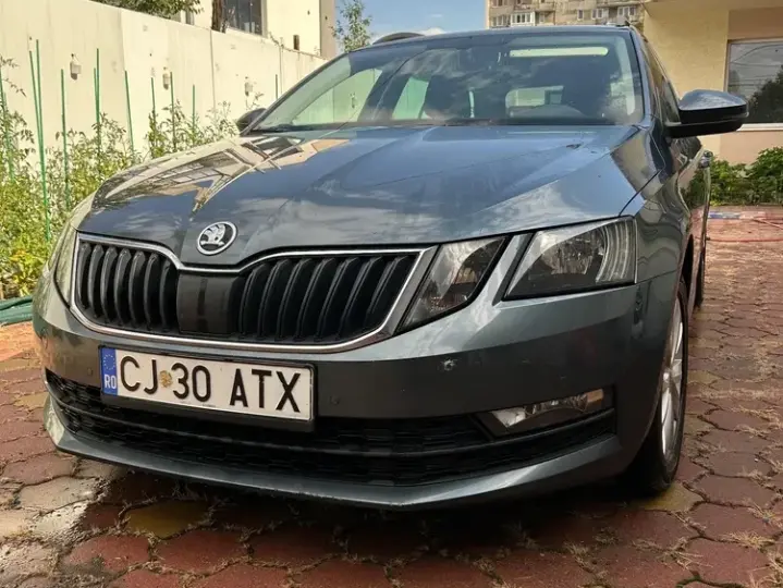 Škoda Octavia 1.6 TDI DSG Style
