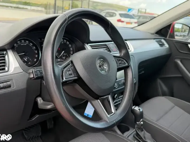 Škoda Rapid 1.6 TDI DSG Edition