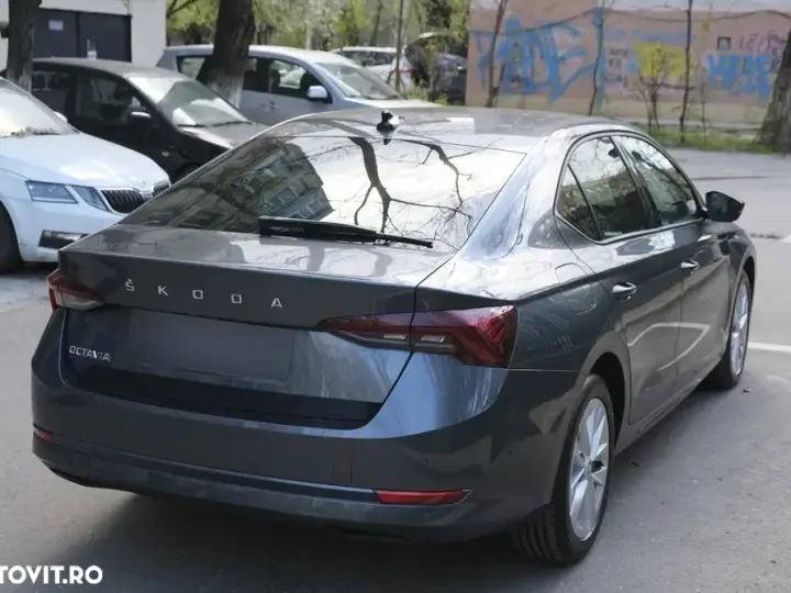 Škoda Octavia IV 2.0 TDI DSG Style