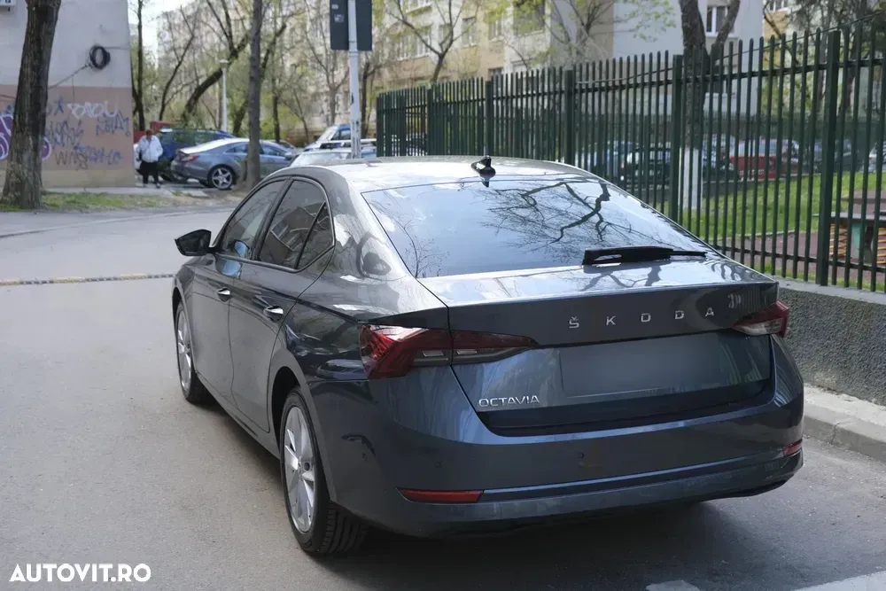 Škoda Octavia IV 2.0 TDI DSG Style — imagine 3
