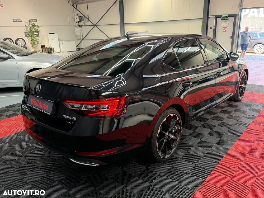 Škoda Superb III 2.0 TDI DSG 4X4 Sportline — imagine 4