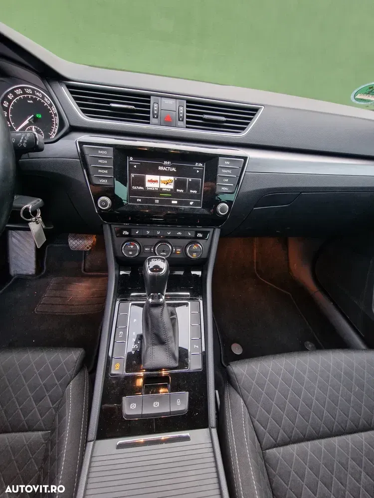 Škoda Superb III 2.0 TDI DSG Premium Edition — imagine 6