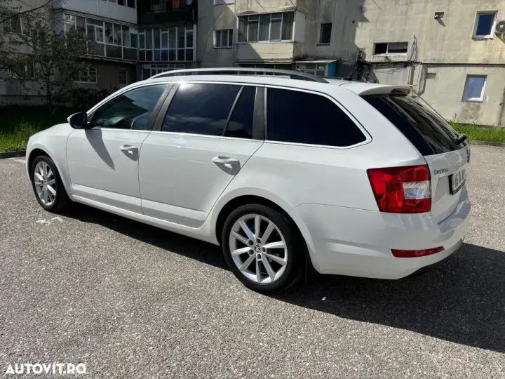 Škoda Octavia III 2.0 TDI STYLE DSG