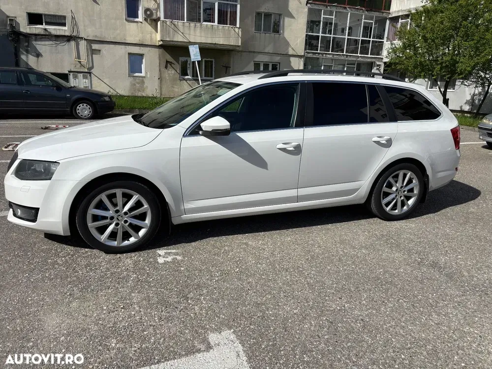 Škoda Octavia III 2.0 TDI STYLE DSG — imagine 4