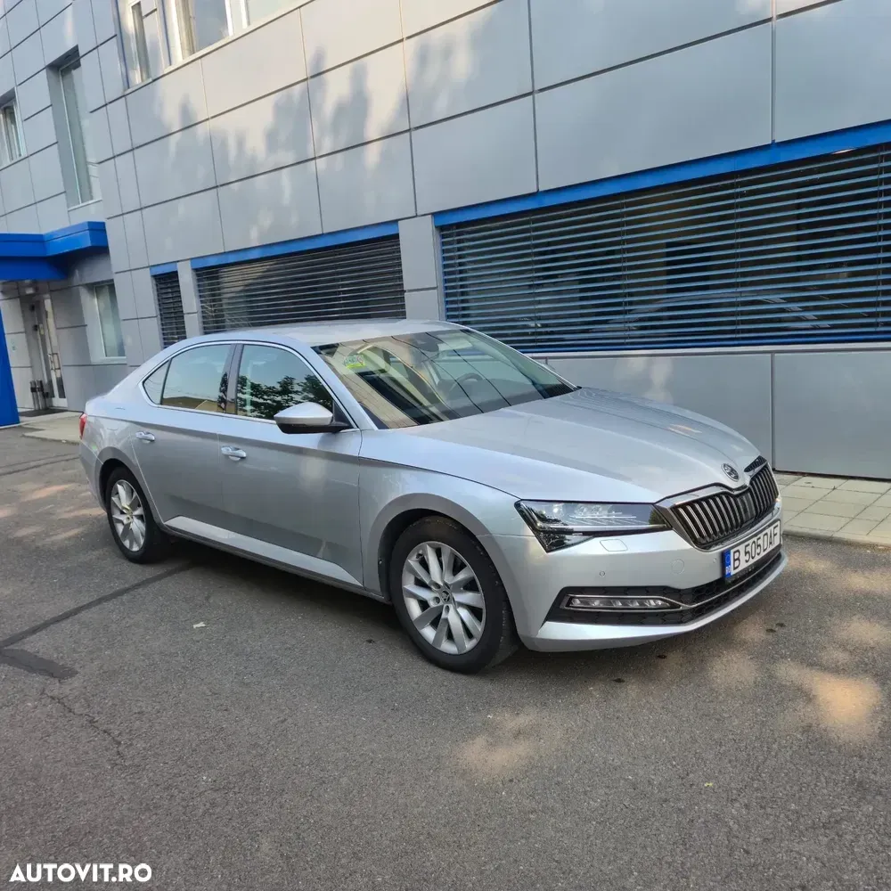 Škoda Superb III 2.0 TDI 4X4 DSG Style — imagine 3