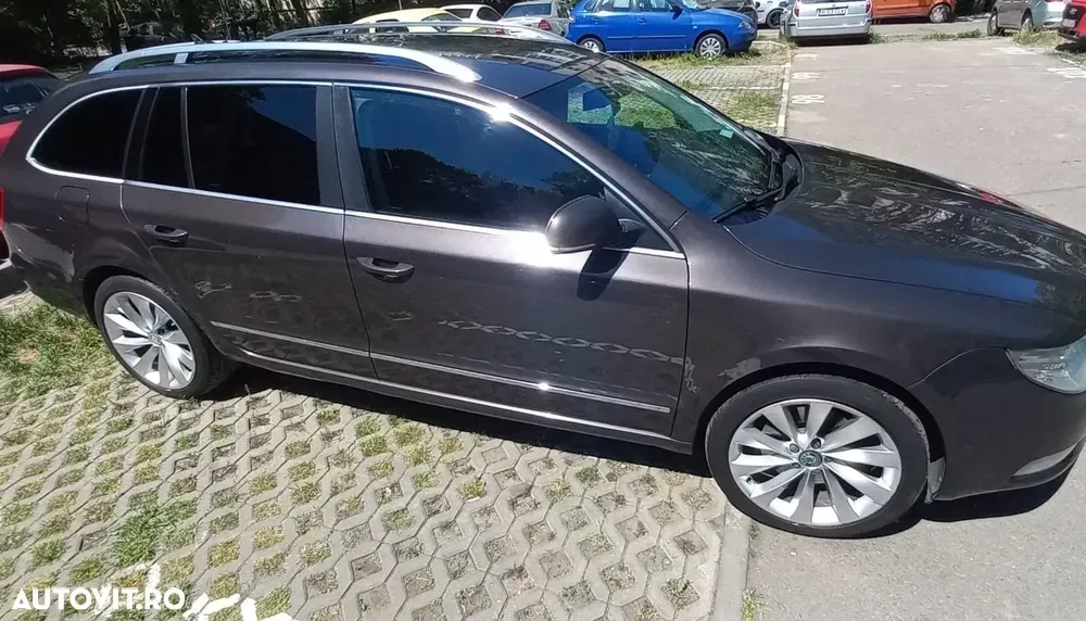 Škoda Superb 2.0 TDI Elegance DSG — imagine 6