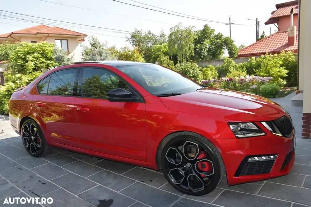 Škoda Octavia IV 2.0 245 TSI RS — imagine 4