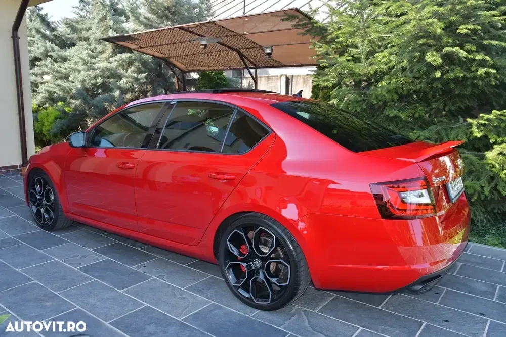 Škoda Octavia IV 2.0 245 TSI RS — imagine 6