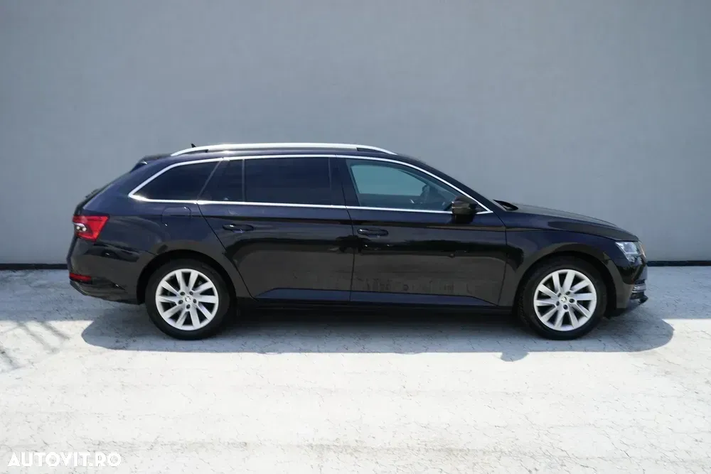Škoda Superb III 2.0 TDI DSG Style — imagine 6