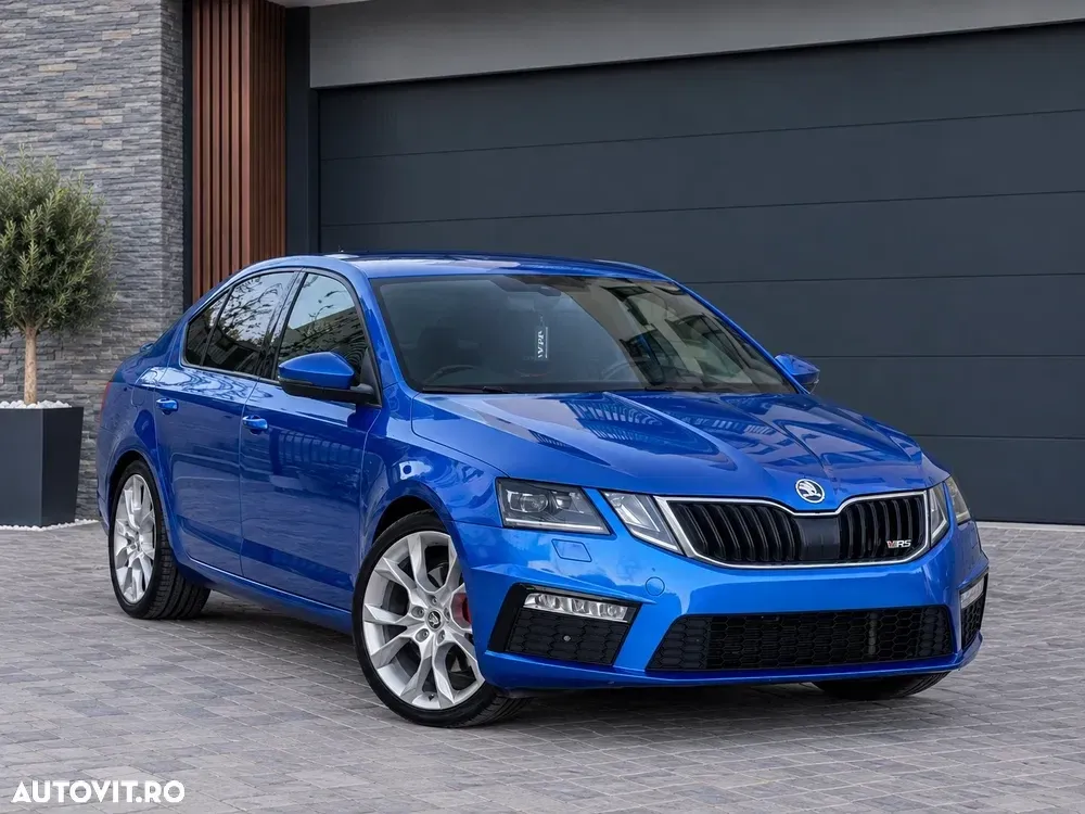 Škoda Octavia III 2.0 TDI DSG RS — imagine 3
