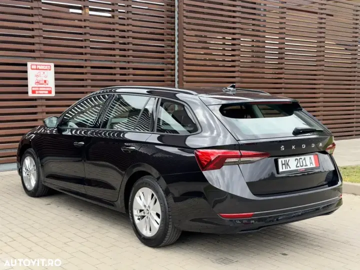 Škoda Octavia IV 2.0 TDI DSG Sportline