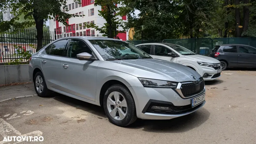 Škoda Octavia IV 2.0 TDI DSG Ambition — imagine 2