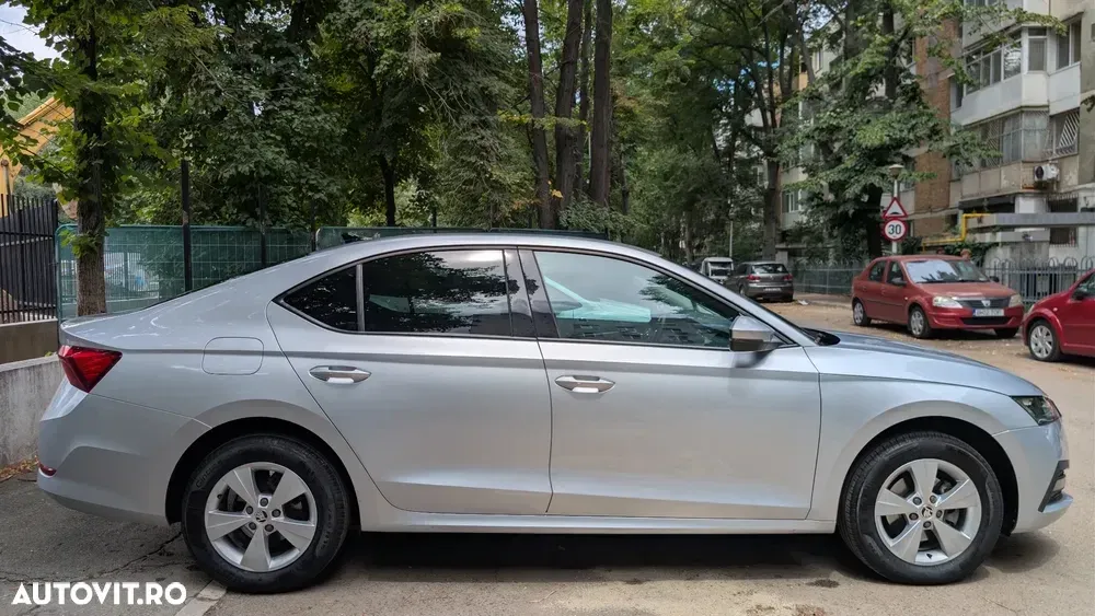 Škoda Octavia IV 2.0 TDI DSG Ambition — imagine 5