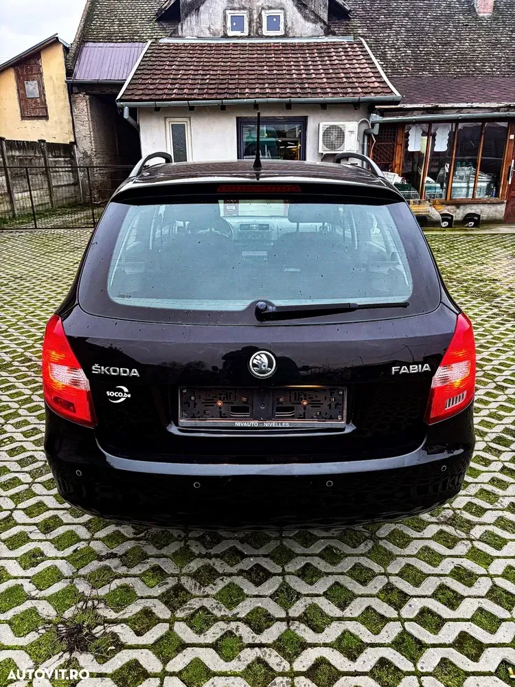 Škoda Fabia II — imagine 3