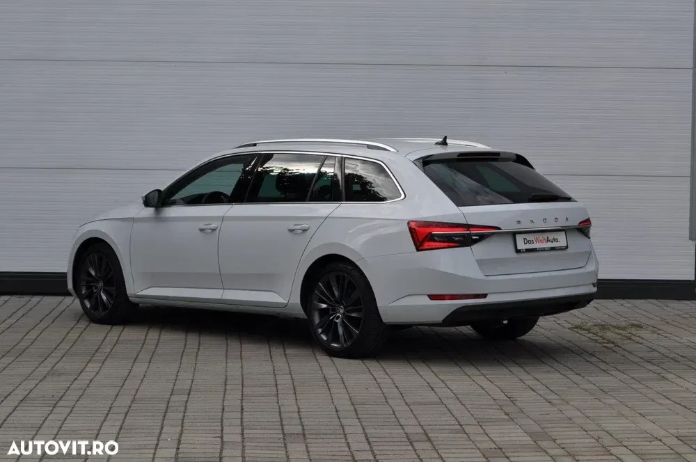Škoda Superb 2.0 TDI DSG Style — imagine 2