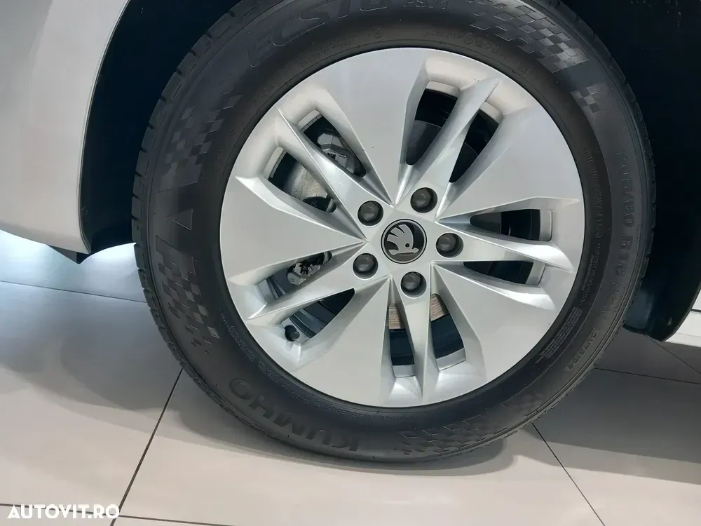 Škoda Octavia IV 1.5 TSI 150 CP DSG MHEV Selection — imagine 5