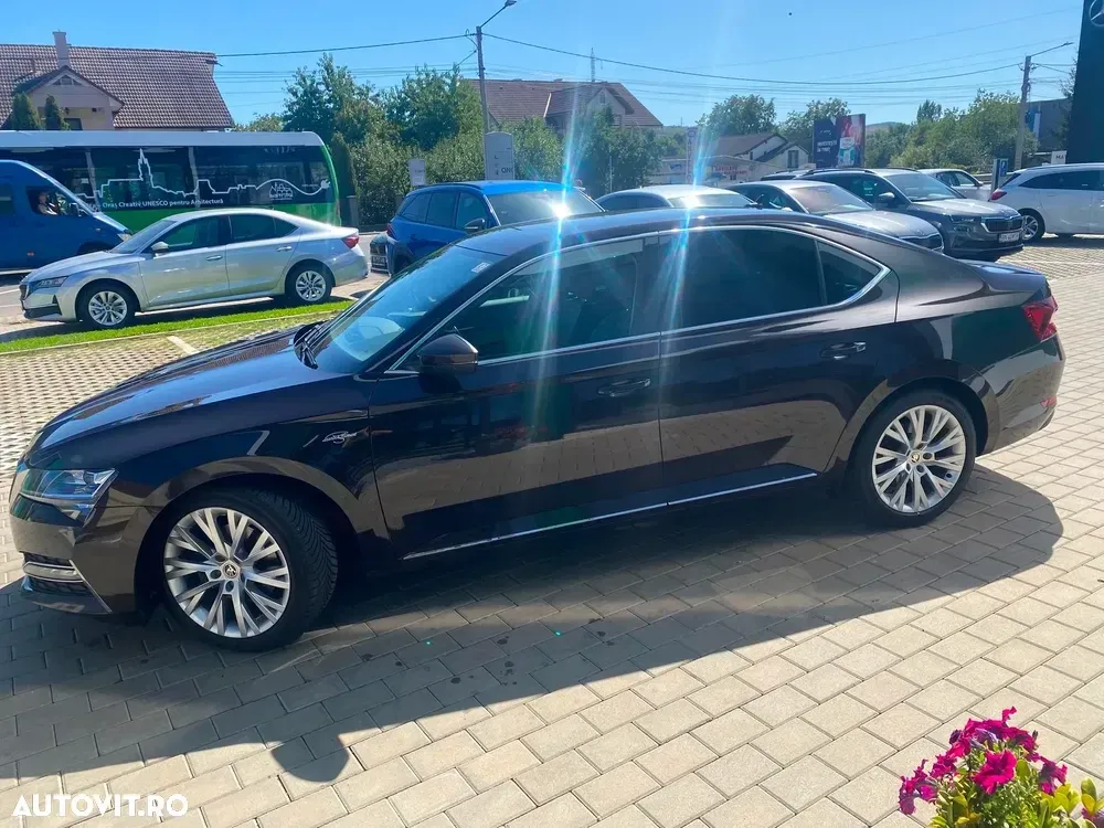 Škoda Superb III 2.0 TDI DSG Laurin & Klement — imagine 3