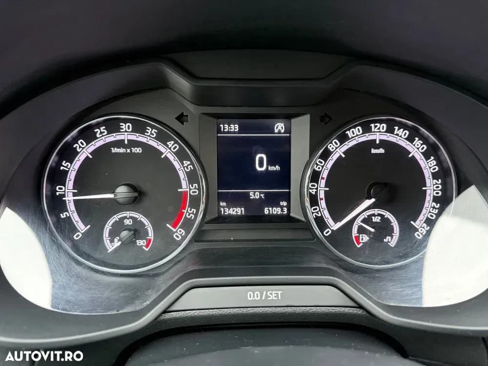 Škoda Octavia IV 1.6 TDI Ambition — imagine 4