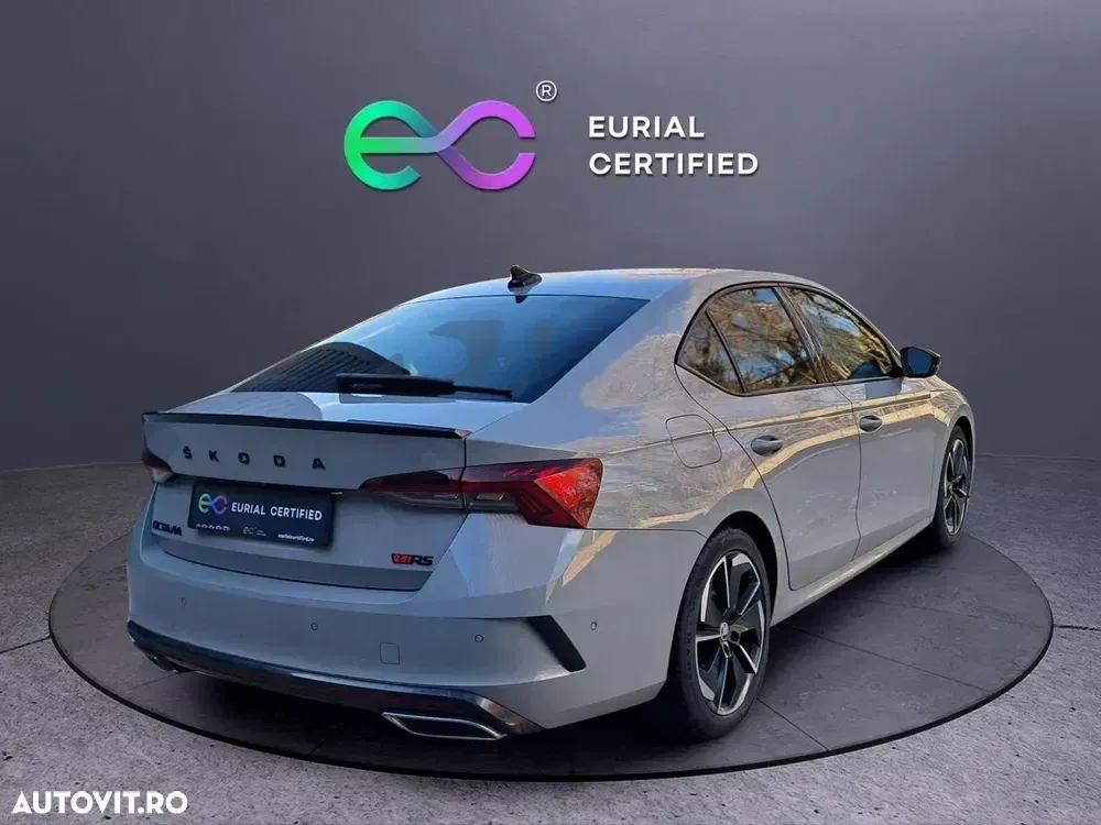 Škoda Octavia RS 2.0 TSI DSG — imagine 3