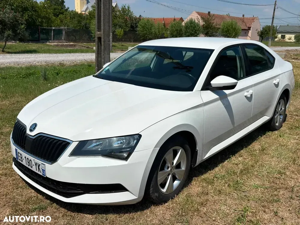 Škoda Superb III 1.6 TDI Active — imagine 4