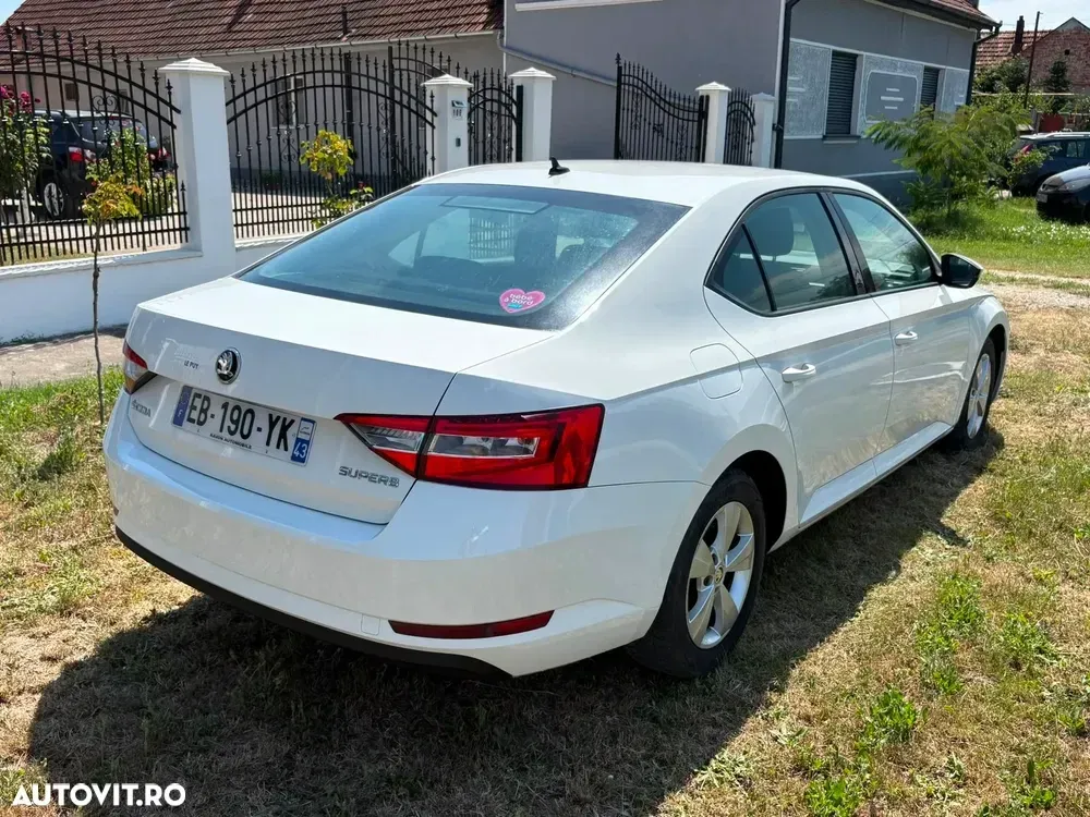 Škoda Superb III 1.6 TDI Active — imagine 3