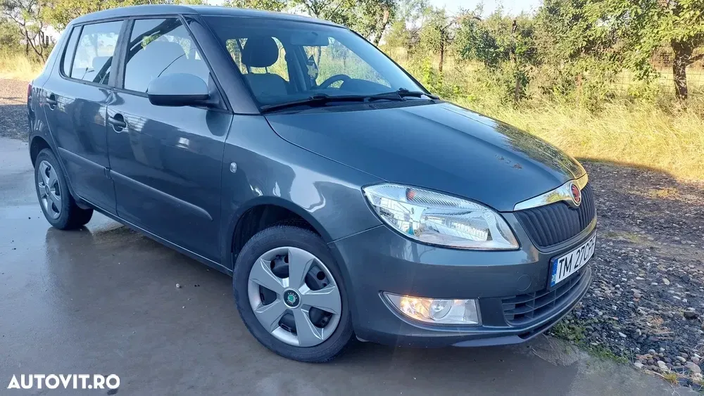 Škoda Fabia II 1.2 HTP Active — imagine 2