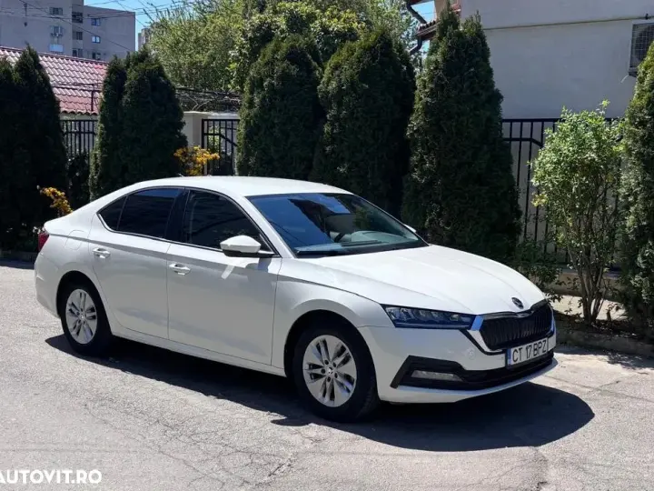Škoda Octavia 1.5 TSI 150 CP DSG MHEV Selection