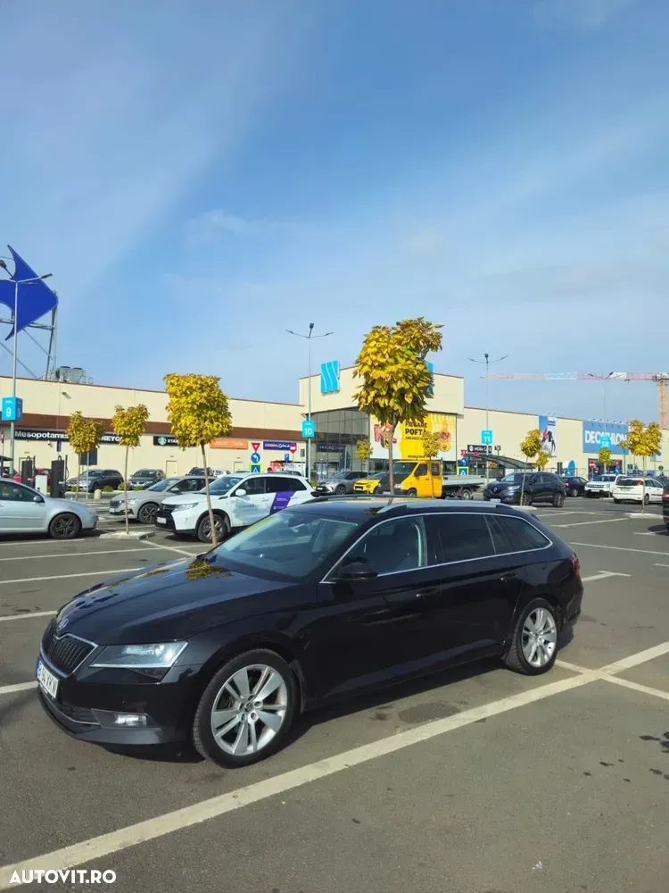 Škoda Superb III 2.0 TDI 4x4 DSG Premium Edition — imagine 3