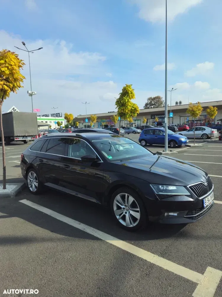 Škoda Superb III 2.0 TDI 4x4 DSG Premium Edition — imagine 4