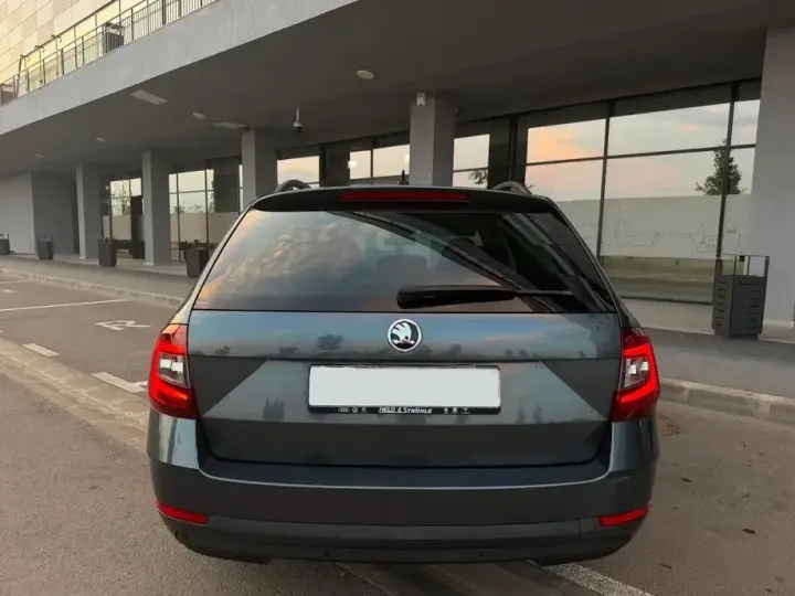 Škoda Octavia III 2.0 TDI DSG Sport Edition