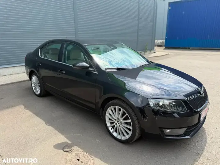 Škoda Octavia III 2.0 TDI Green tec DSG Elegance