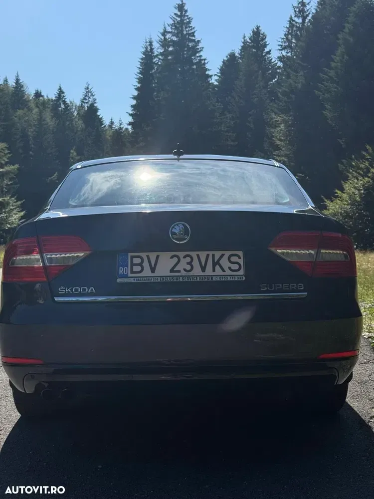 Škoda Superb 2.0 TDI 4X4 Laurin&Klement — imagine 2
